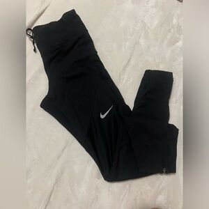 Nike dri fit leggings